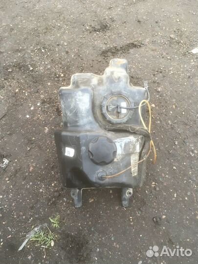 Бензобак на polaris sportsman 500