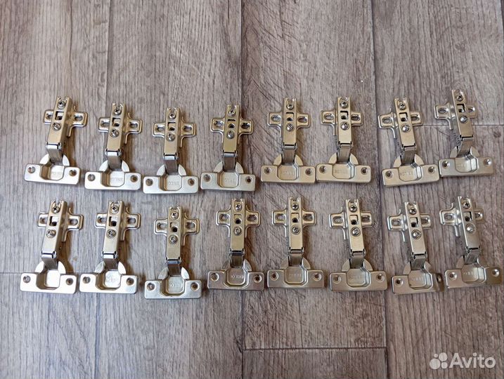 Петля мебельная брилон