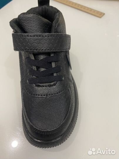 Ботинки демисезонные р-р 29