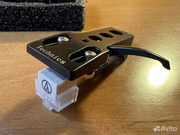 Держатель (хедшелл) Technics с картриджем AT3600L