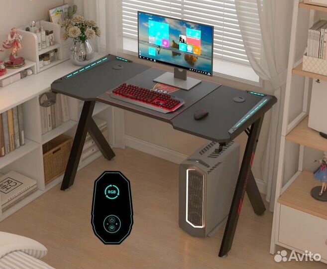 Компьютерный стол игровой с подсветкой