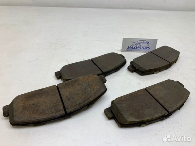 Тормозные колодки переднее Infiniti Qx56 5.6 2010