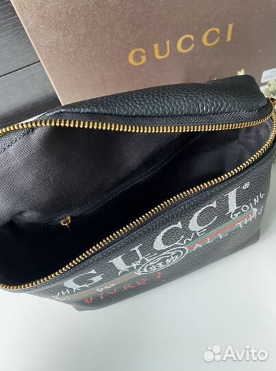 Поясная сумка