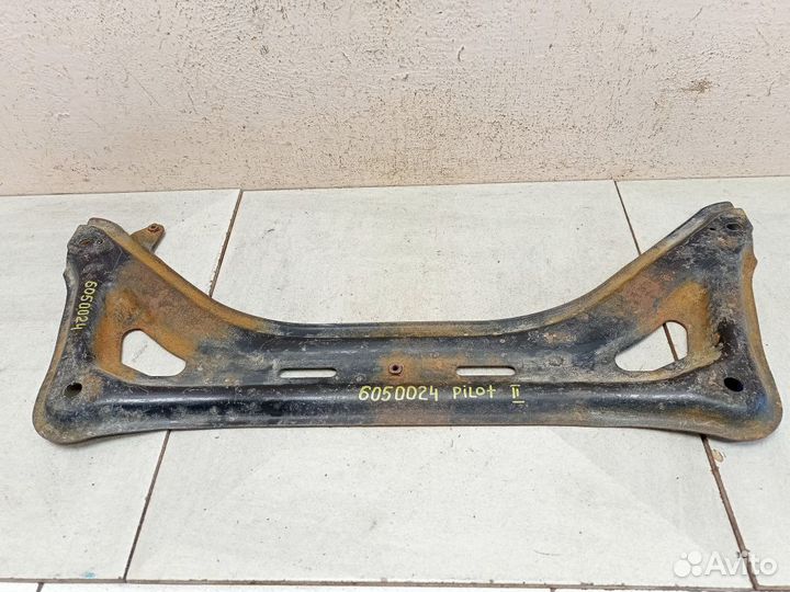 Усилитель переднего подрамника