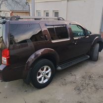 Nissan Pathfinder 2.5 AT, 2013, 152 000 км, с пробегом, цена 2 100 000 руб.