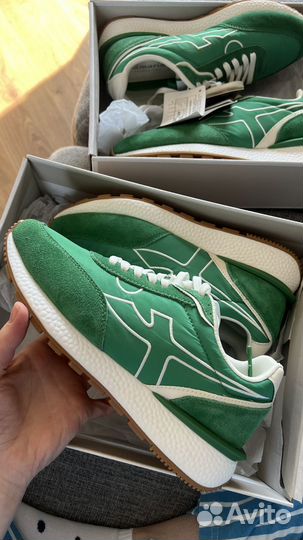 Кроссовки tamaris 39