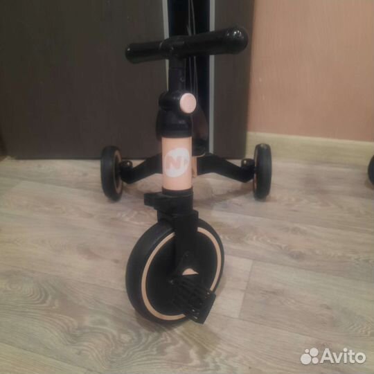 Детский трехколесный велосипед