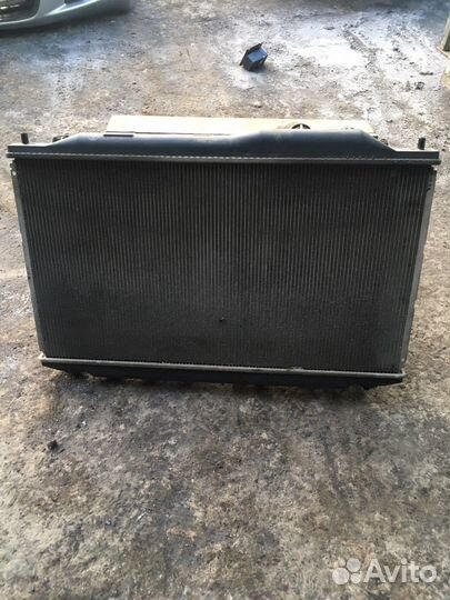 Honda Civic 4 d радиатор основной 1.8