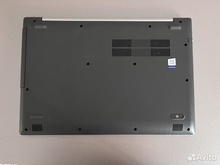 Ноутбук lenovo 330-15AST 81D6