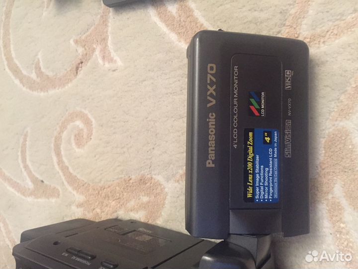 Продам видео камеру