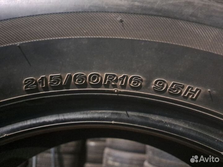 Bridgestone Luft RV II 215/60 R16 95H