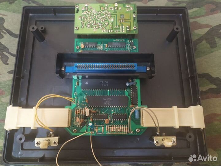 BT Winner CK 928 (Настоящая из 90х) Dendy Secam