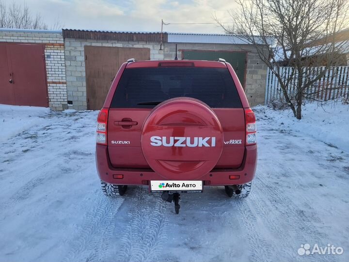 Suzuki Grand Vitara 2.4 AT, 2011, 182 500 км