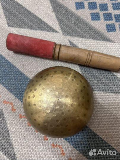 Поющая чаша