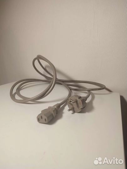 Монитор Samsung