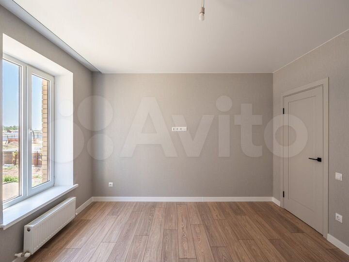 3-к. квартира, 90,1 м², 1/5 эт.