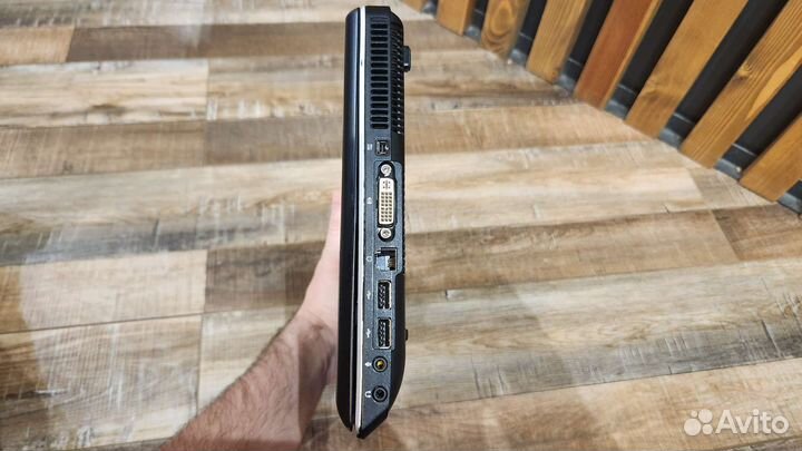 Ноутбук Fujitsu Siemens Amilo PRO