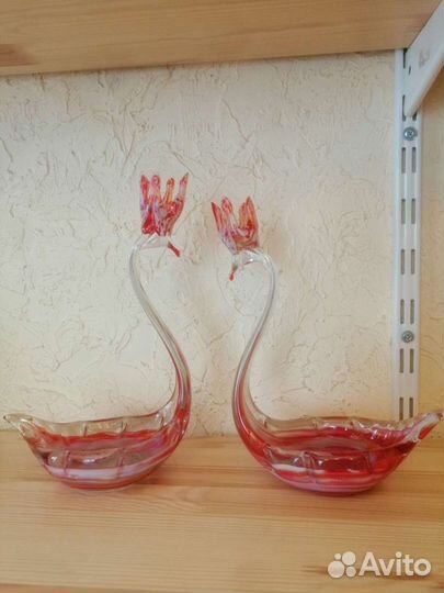 Лебедь СССР из цветного стекла