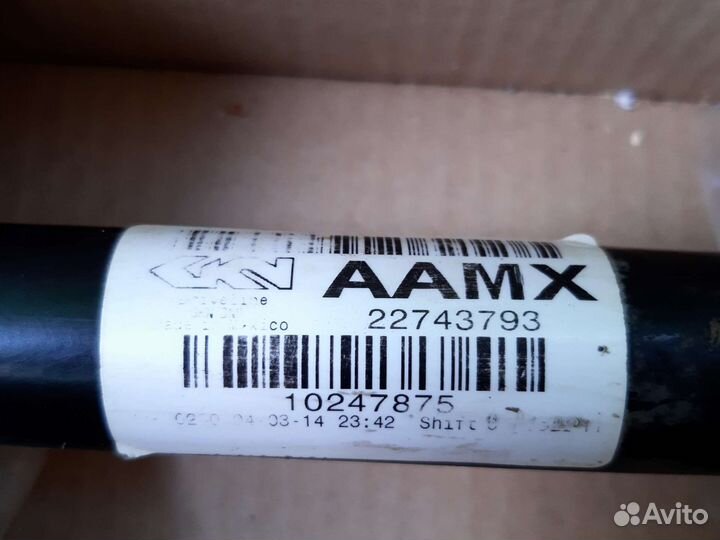 Привод передний лев. Cadillac srx2 14г. оригинал