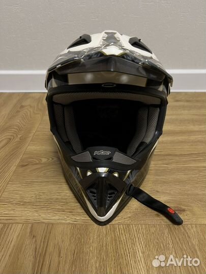 Кроссовый шлем