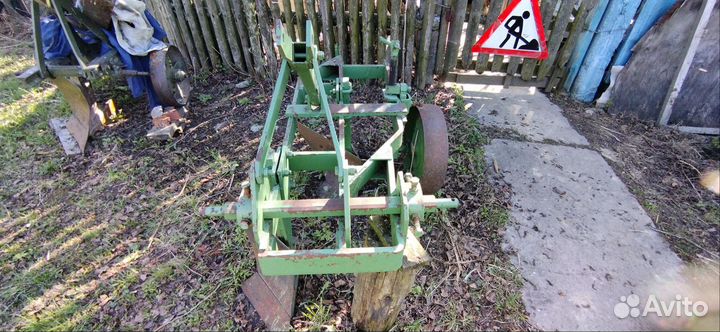 Плуг на мтз б/у