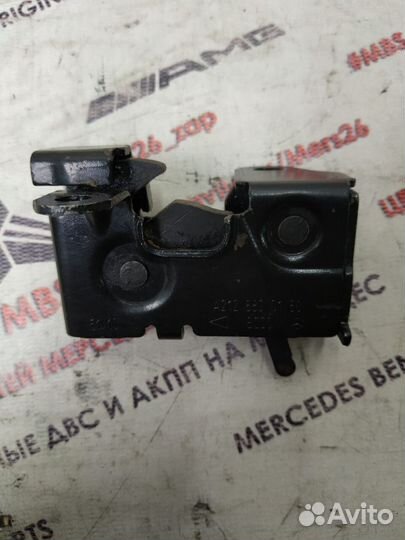 Замок капота w212 Mercedes
