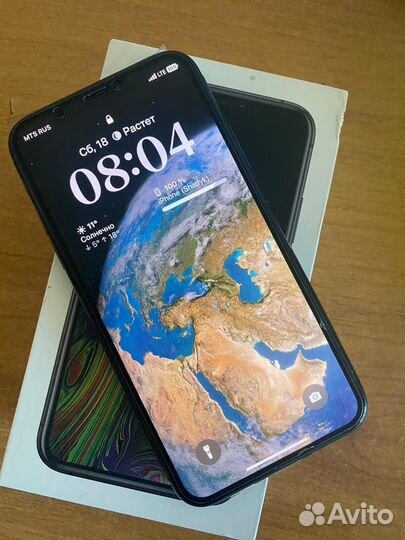 iPhone Xs, 64 ГБ