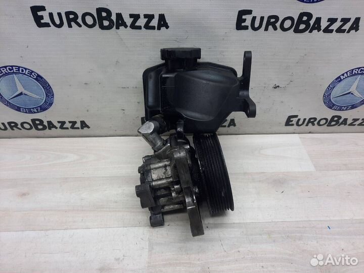 Насос гидроусилителя руля Mercedes Om629