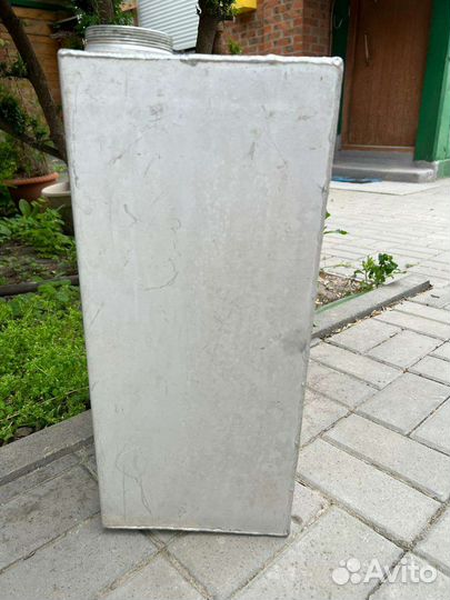 Алюминиевый бак