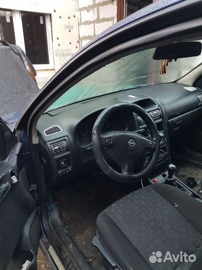 Opel astra на запчасти 2000г