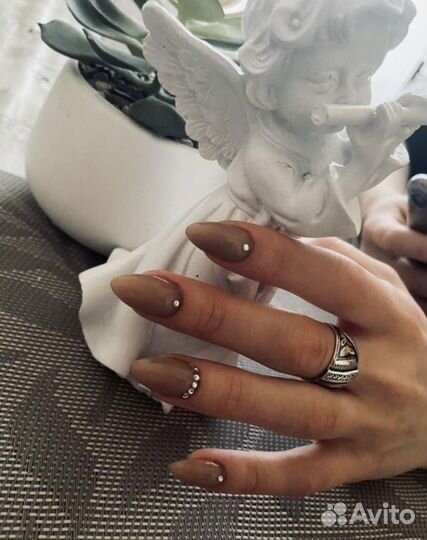 Наращивание ногтей, гель лак