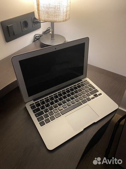 Apple MacBook Air 11 2012