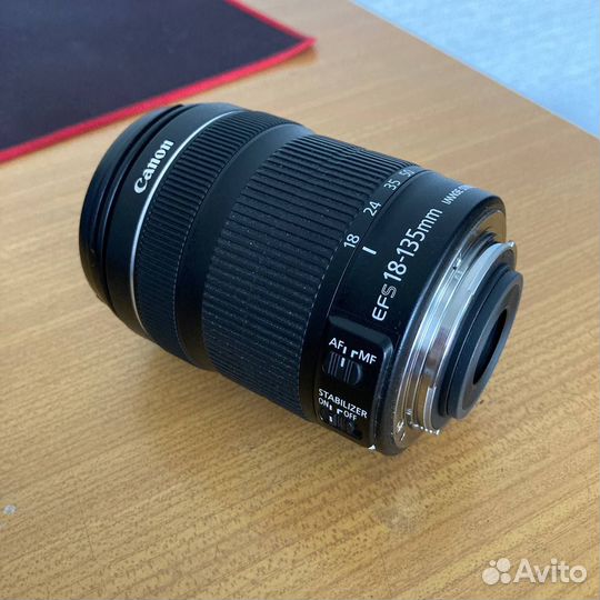 Canon EOS 700D Kit EF-S 18-135mm f/3.5-5.6 IS STM