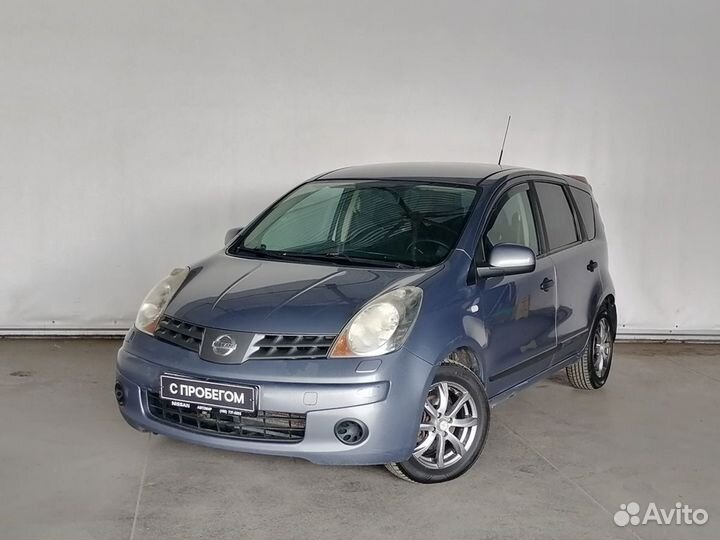 Nissan note 2013. Ниссан нот 1. Nissan note 1. 2. Ниссан ноут 2013 года.