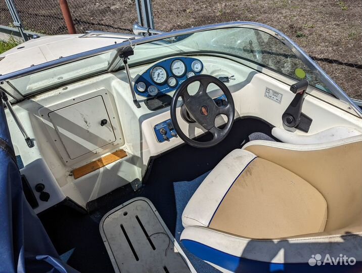 Sunbird Spirit с мотором Mercruiser 5.0L 225 лс