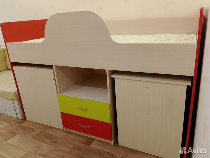 Детская кровать чердак