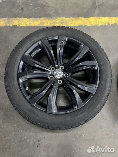 Колеса в сборе r20 зимние от Lexus RX