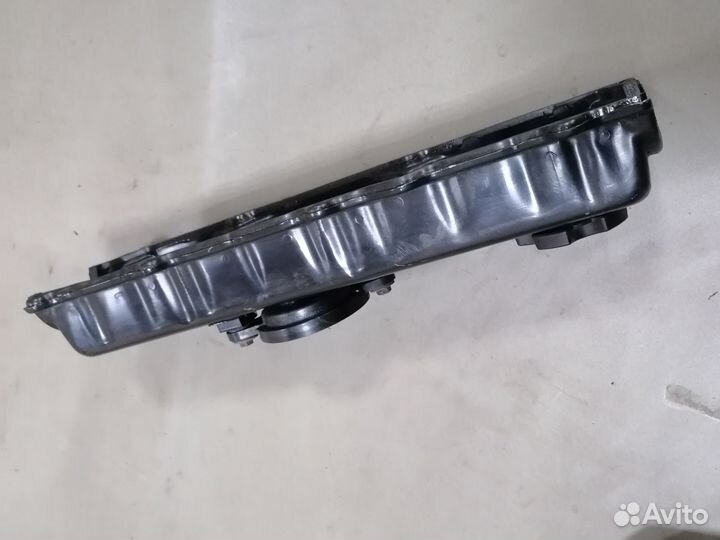 Крышка голов.блока цилиндр.Nissan Almera N15 1997