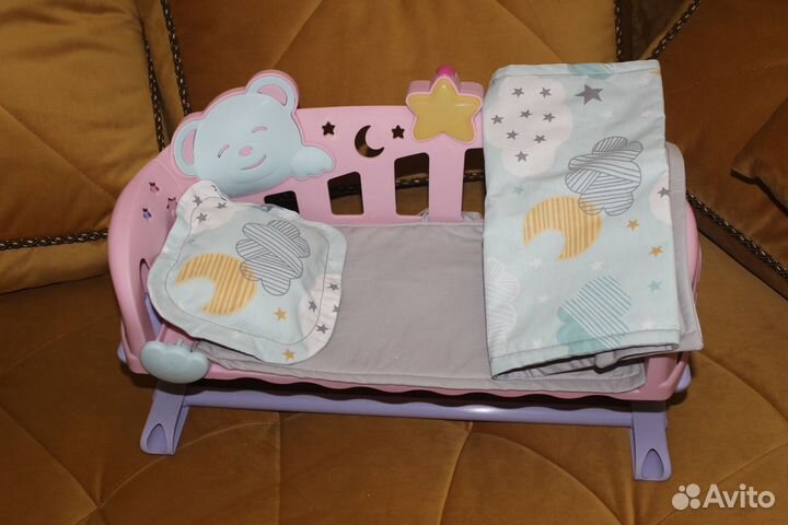 Кpоватка для кукoл