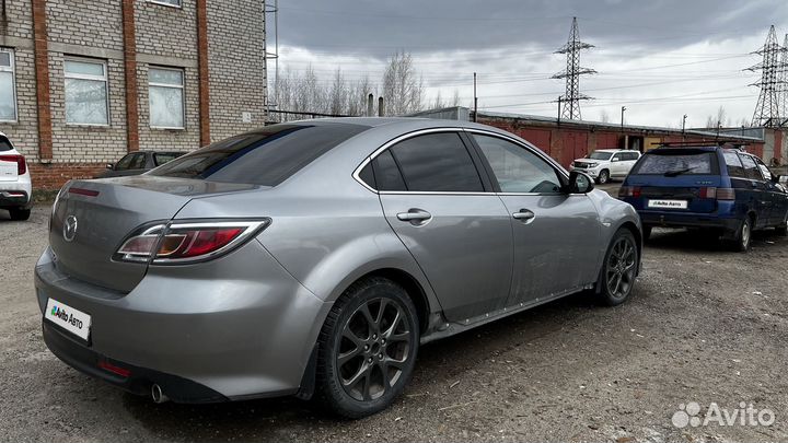 Mazda 6 2.0 AT, 2011, битый, 200 000 км