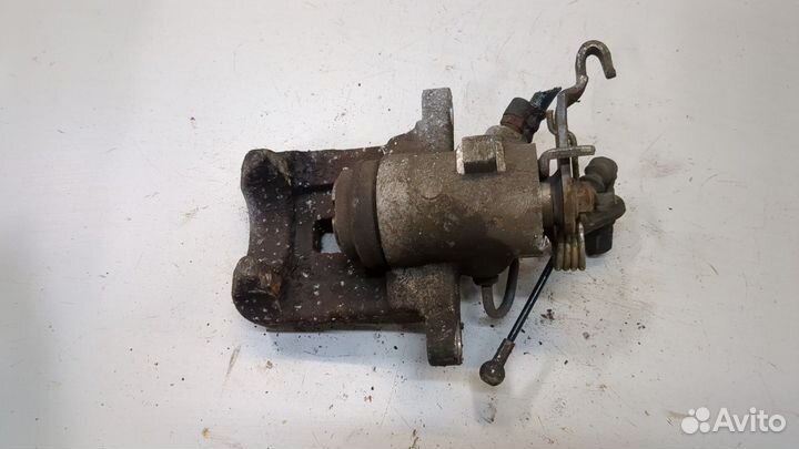 Суппорт левый задний Volkswagen Jetta 6, 2013