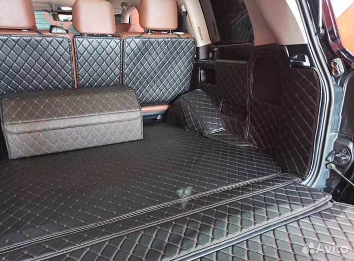 3Д коврики в багажник toyota land cruiser 200