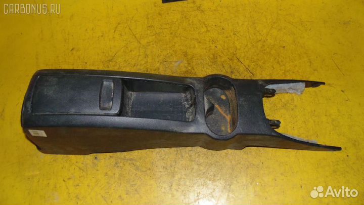 Бардачок Toyota Rush J200E