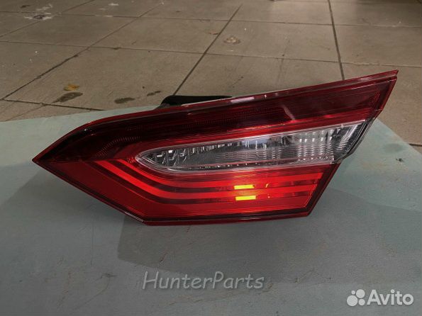 Toyota Camry 70 фонарь галоген