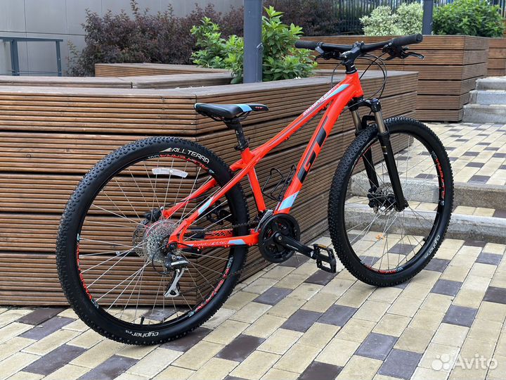 GT Aggressor Expert 27,5' Disc (Hydra)