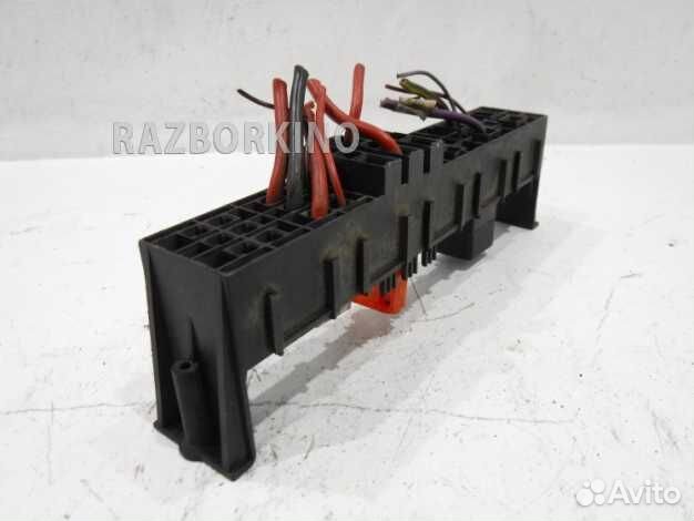 Блок предохранителей