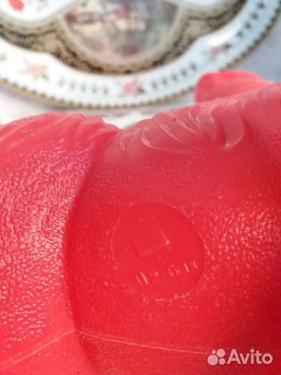 Собачка-каталка.Пластмасса.1980г.СССР