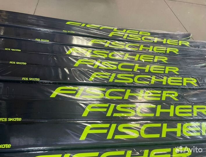 Беговые лыжи Fischer RCS Skate JR