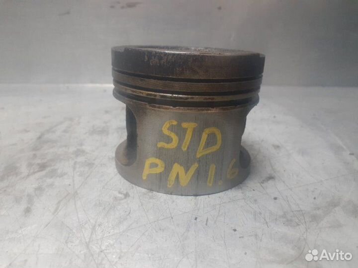 Поршень Volkswagen Passat B3 1988-1993