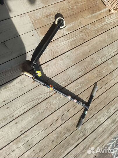 Трюковой самокат